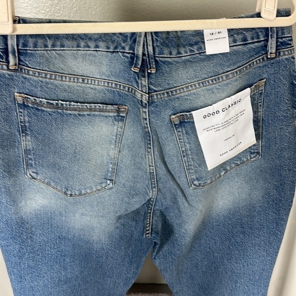 Good American Good Classic Jeans in Size 12/31 NWT IN Indigo046 - Picture 9 of 11